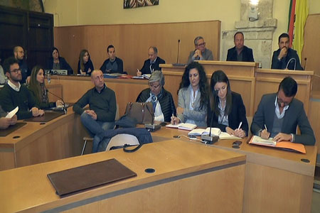 Favara, Consiglio Comunale aperto sulla questione idrica e canone di depurazione. Scarsa la partecipazione