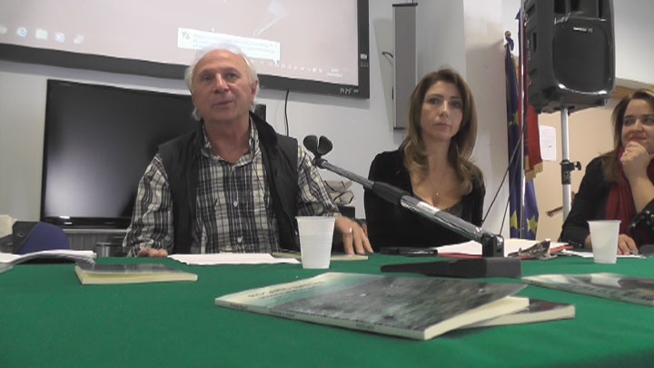 ''Insonnie e Visioni''. Presentato stamane il libro del palmese Rosario Napoli al liceo MLK di Favara