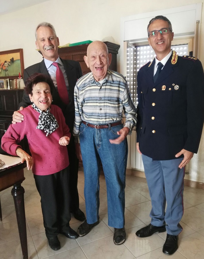Polizia di Stato, tra passato e presente. Il Questore Auriemma visita il Maresciallo in quiescenza Vincenzo Licata