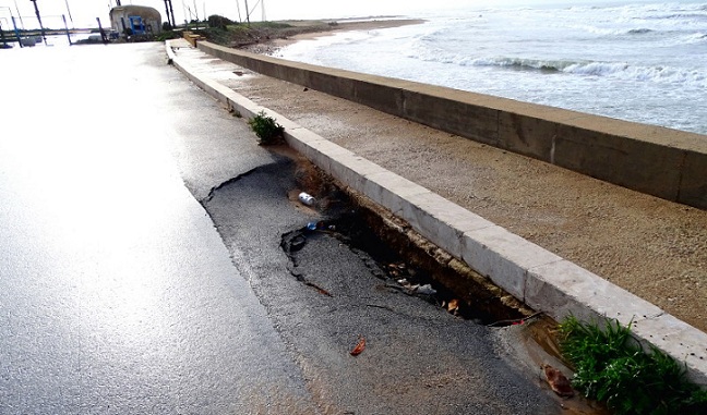 Erosione costiera. MareAmico: ''Rischio crolli in via Farag, a Cannatello''