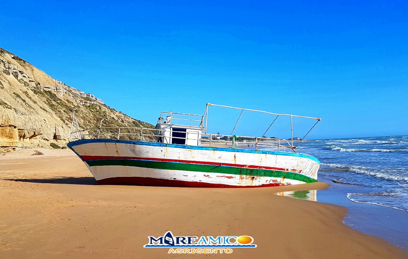 5 barche usate dai migranti per arrivare sulle coste agrigentine verranno distrutte