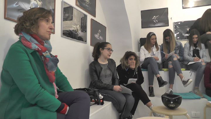 Dall'arte alla comunicazione. Laboratori e ragazzi del liceo King ieri e oggi a Farm Cultural Park