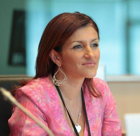 L'On. Sonia Alfano e' il Presidente della Commissione Antimafia Europea