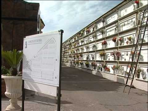 Favara. Rubata la copertura in rame della pensilina del cimitero. L'impianto di videosorveglianza è fuori servizio e i viali sono sporchi. Neanche i morti possono stare tranquilli