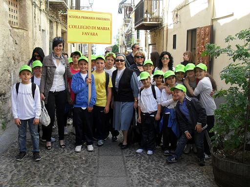 Palermo. La scuola Collegio di Maria di Favara ha partecipato alla manifestazione ''No all'indifferenza''