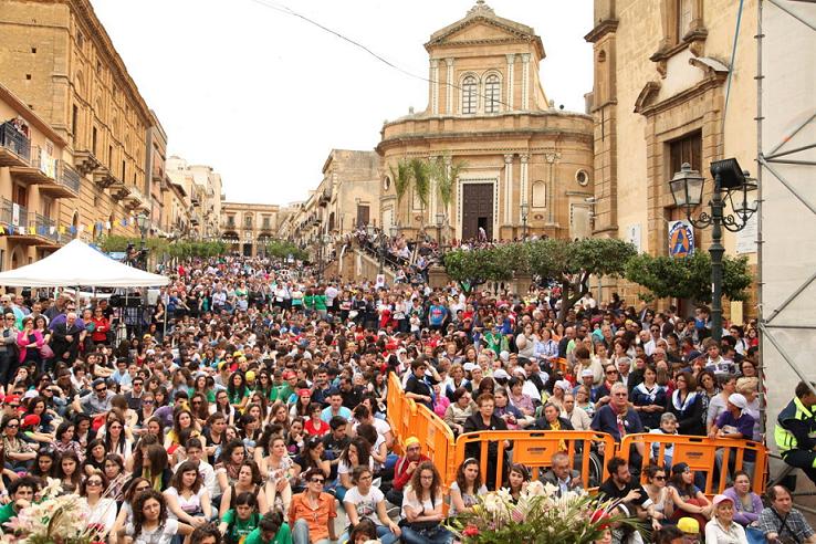 Grande festa per il Giovaninfesta a Sambuca di Sicilia. Il prossimo anno a San Giovanni Gemini