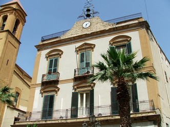 Porto Empedocle. Lavori di manutenzione stradale 