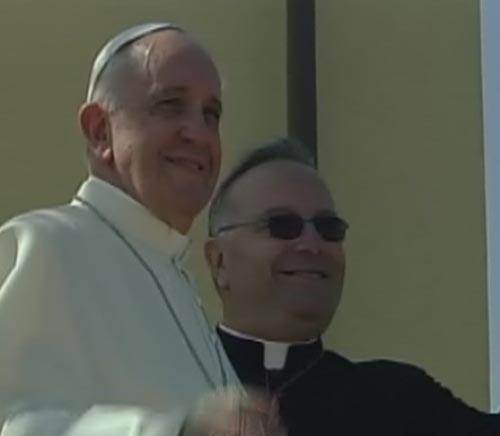 Lampedusa. L'appello di don Stefano per ritrovare il purificatorio utilizzato da Papa Francesco