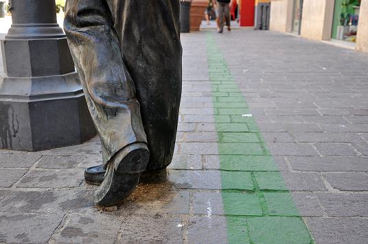 A Porto Empedocle si colora la strada per aiutare i turisti nel percorso alla scoperta del Centro Storico