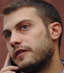 Il PD liquida Alessi. Il candidato sindaco del partito di Renzi potrebbe essere l'On. Capodicasa. Intanto l'On. Moscatt ammette le colpe del suo partito