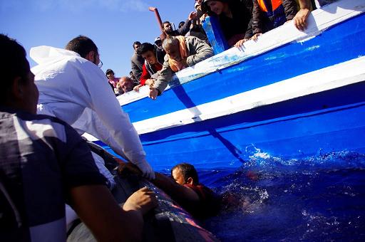 Lampedusa, intercettato gruppo di migranti