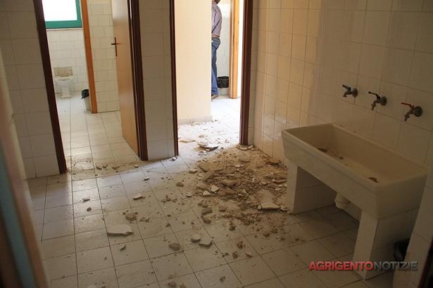 Agrigento. Sfiorata tragedia all'Istituto scolastico Tortorelle. Un papa' scrive al Ministro Carrozza