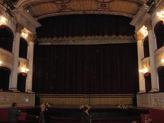 Agrigento: al teatro Pirandello domani in scena lo spettacolo ''Il cortile''