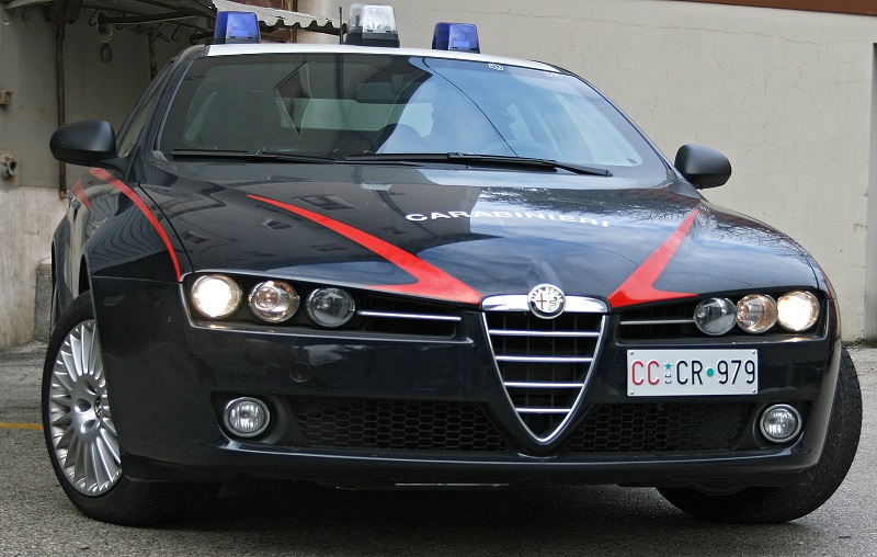 Palma di Montechiaro. Cerca di incendiare il portone di casa di un parente. Arrestato 54enne