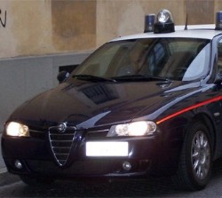 Carabinieri sui tetti: stangata per tre parcheggiatori abusivi. Intanto continuano i controlli del territorio