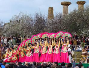 Sagra del Mandorlo in fiore. Nota di Zambuto