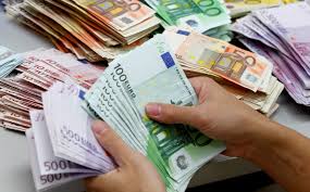 Furto alla Banca Unicredit a Campobello. Soldi probabilmente non utilizzabili