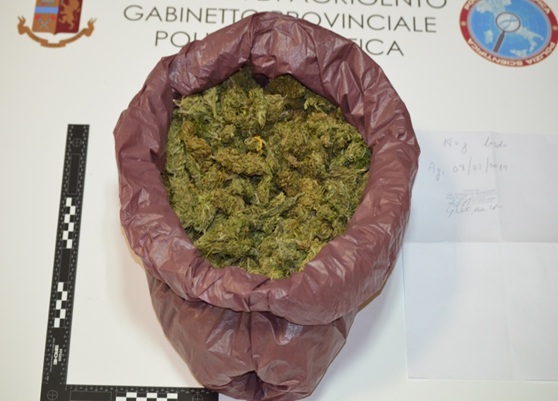 droga marijuana polizia