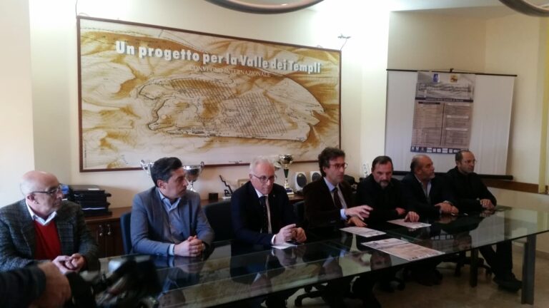 Conferenza stampa ordine degli architetti di AG su convegno 5 e 6 aprile 2019