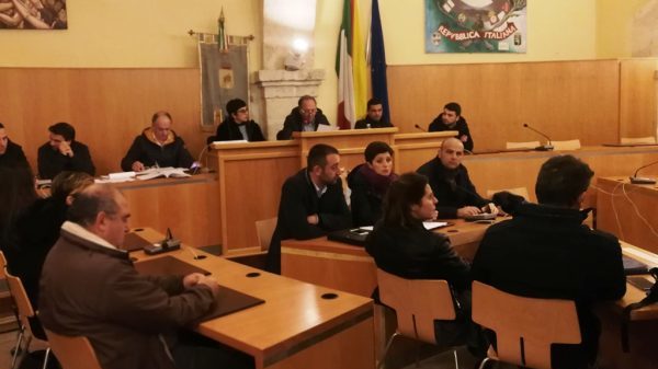 consiglio comunale maggioranza favara