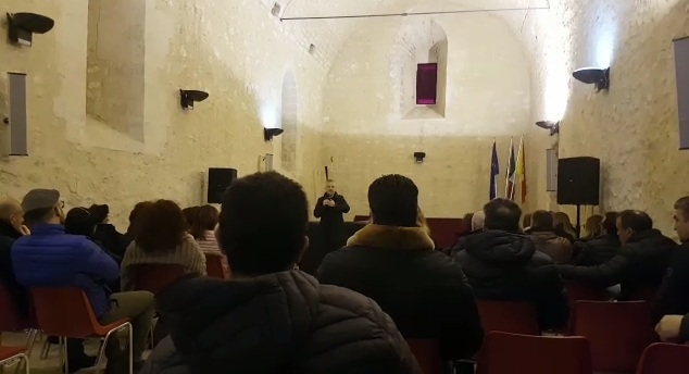 Giovanni Di Caro incontro al Castello precari ASU