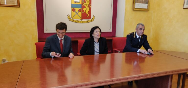 Maria Rosa Iraci insediamento questura