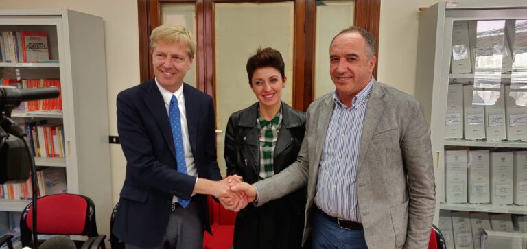 Sindaci Calogero Firetto Anna Alba e Giuseppe Pendolino