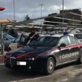 carabinieri posteggio supermercato