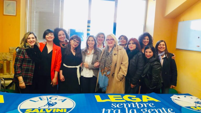 Lega Salvini Premier donne Rita Monella e gruppo