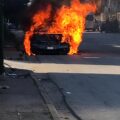 auto in fiamme via regione siciliana