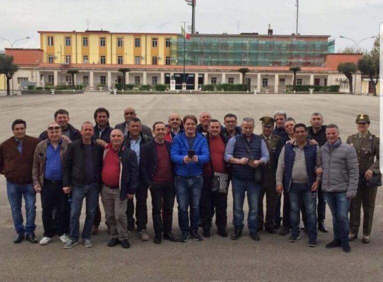 commilitoni scaglione 85-86 avellino mario agozzino