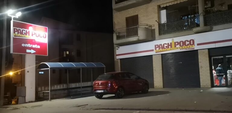 PaghiPoco via Sant'Angelo sera supermercato