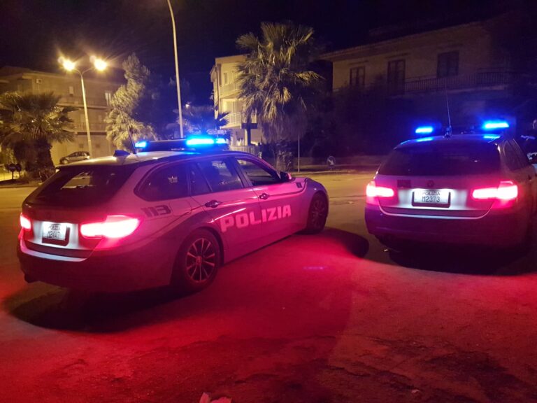 Polizia Stradale auto di notte 2