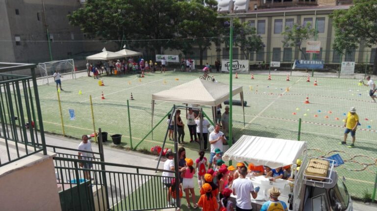 Campetto di via Agrigento via brindisi favara bambini giochi