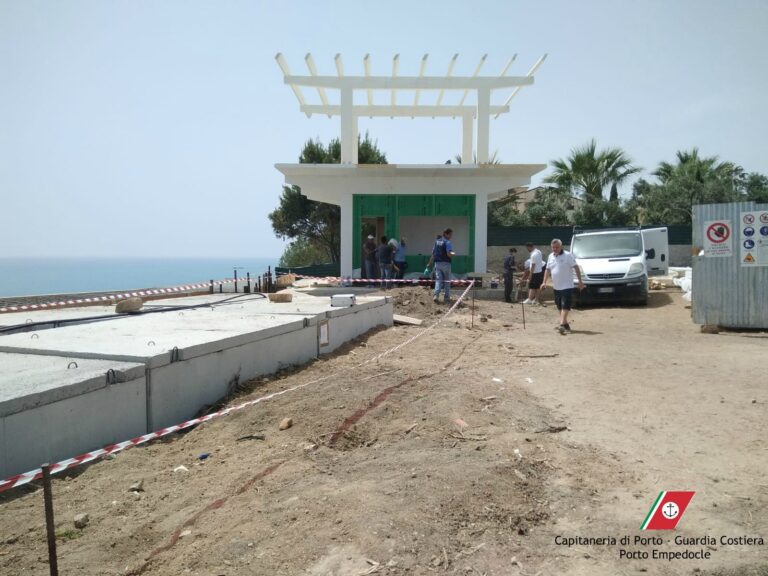 Sequestro cantiere abusivo alla Scala dei Turchi 1