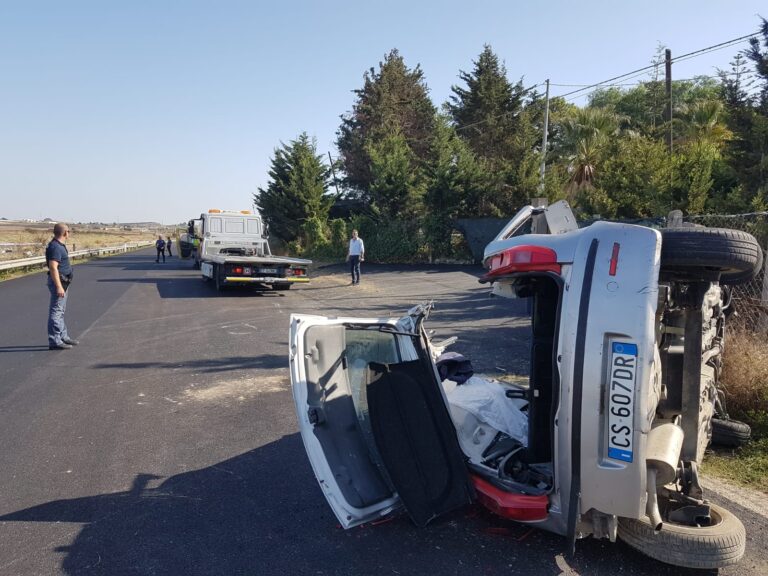 Incidente ss 123 castrofilippo anziano carmelo curto