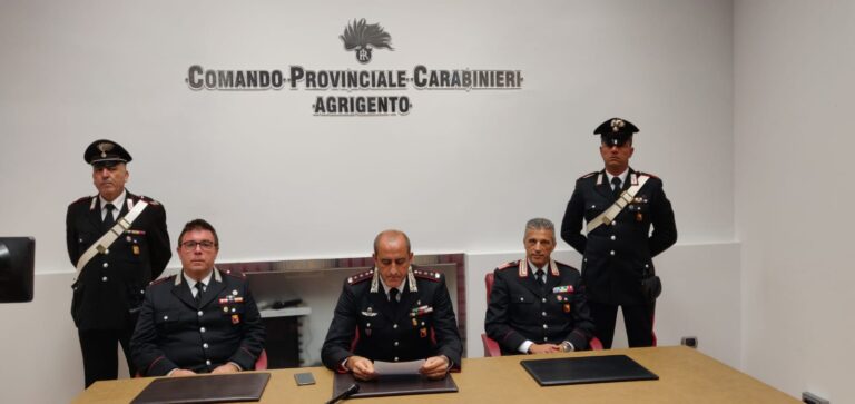 conferenza stampa carabinieri arresti licata 10 ottobre 2019