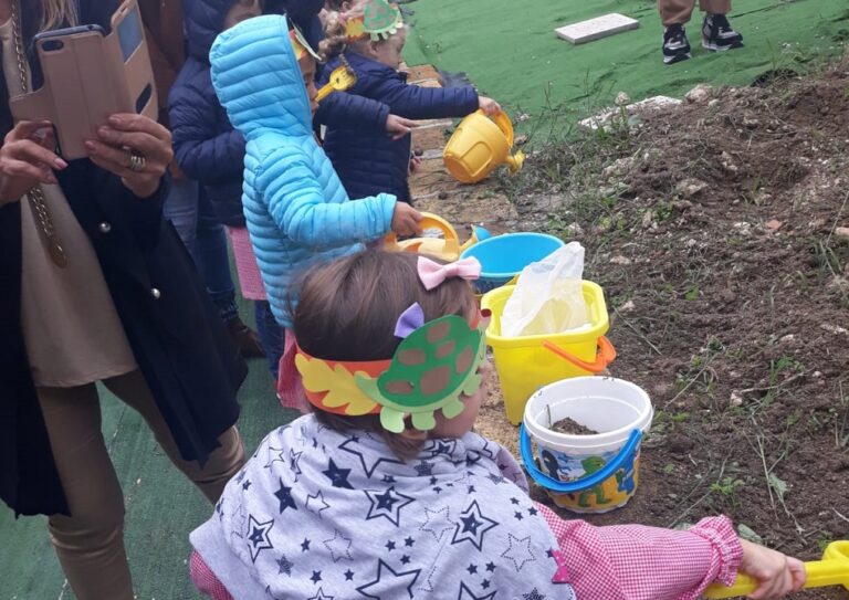semina ortaggi bambini asilo Casa dei Bambini
