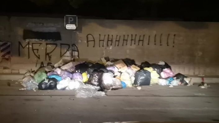 Spazzatura a Favara zona stadio