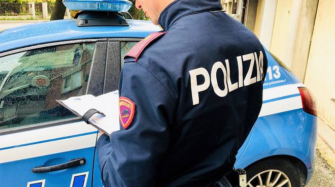 polizia-636727.660x368