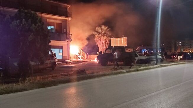 centro accoglienza migranti incendio