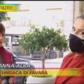 Anna Alba mascherina Striscia La Notizia