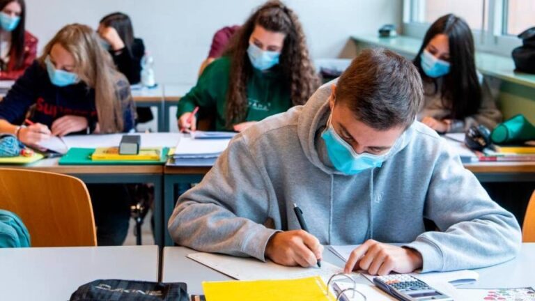 studenti speriori rientro in classe
