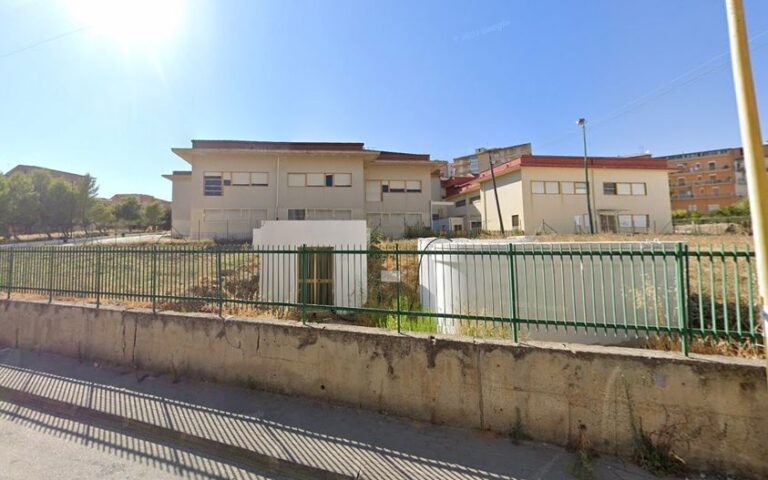 scuola falcone