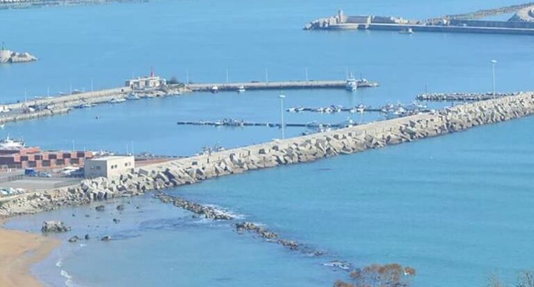 1porto licata