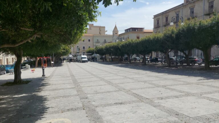 Piazza Cavour Favara 21-04-2023