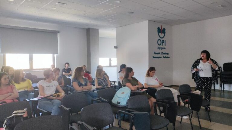 Laura Carocci durante il seminario