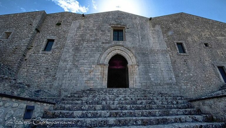 CALTABELLOTTA Basilica detta Cattedrale