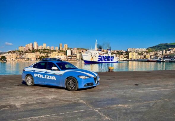 polizia porto empedocle