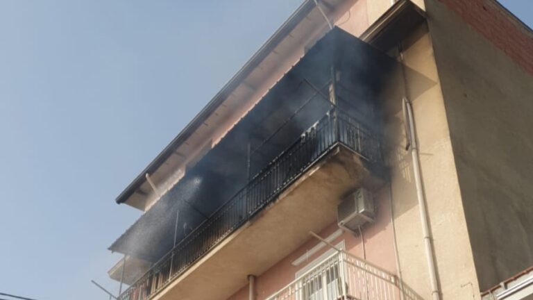 Favara, fuoriesce gas da impianto e scoppia incendio
